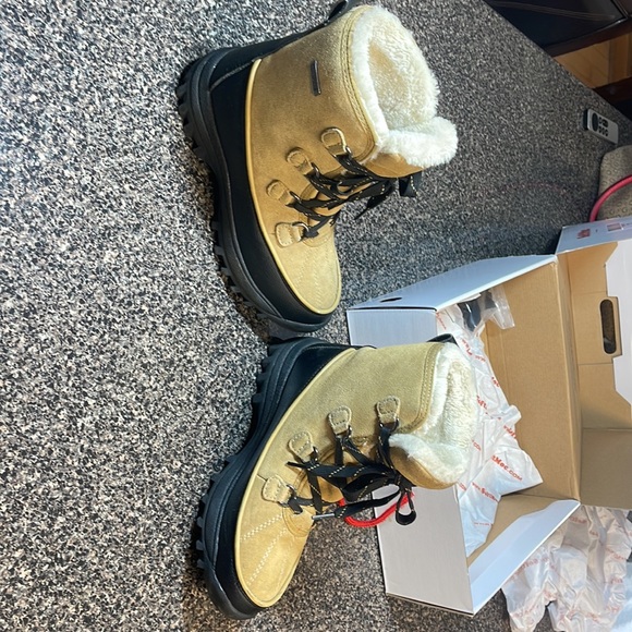 SoftMoc Stephanie2 boots - Picture 4 of 10